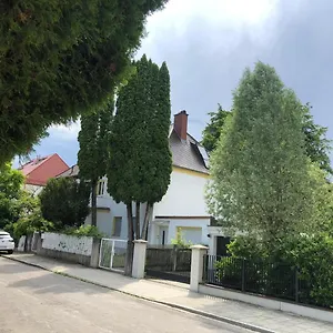 Apartment Idyllische Penthouse-wohnung In Super Lage, München