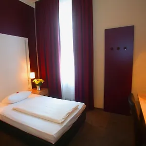 Hotel Columbus ***